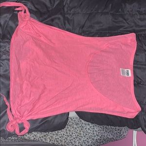 Cutoff VS Pink shirt